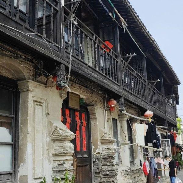 成都天府国际机场春运首日迎来客流高峰